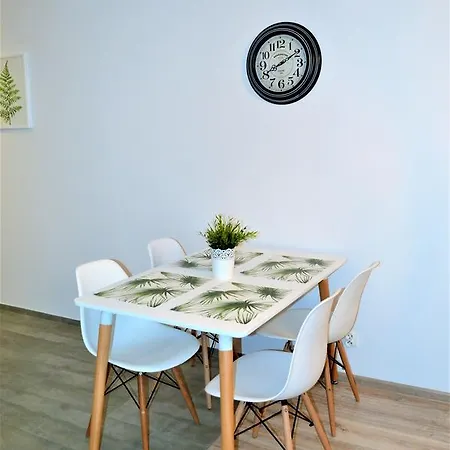 Amistik Tower Apartment *